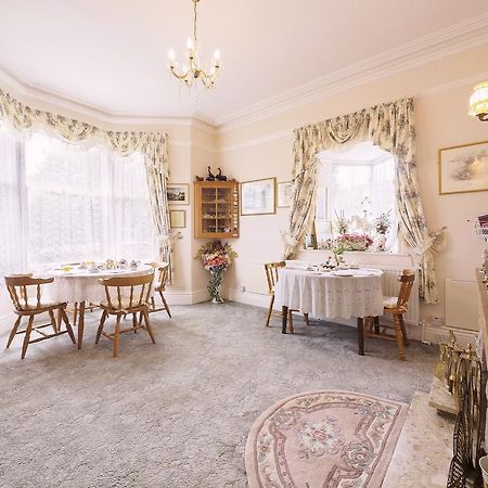 Braemar Guest House Buxton  Ngoại thất bức ảnh