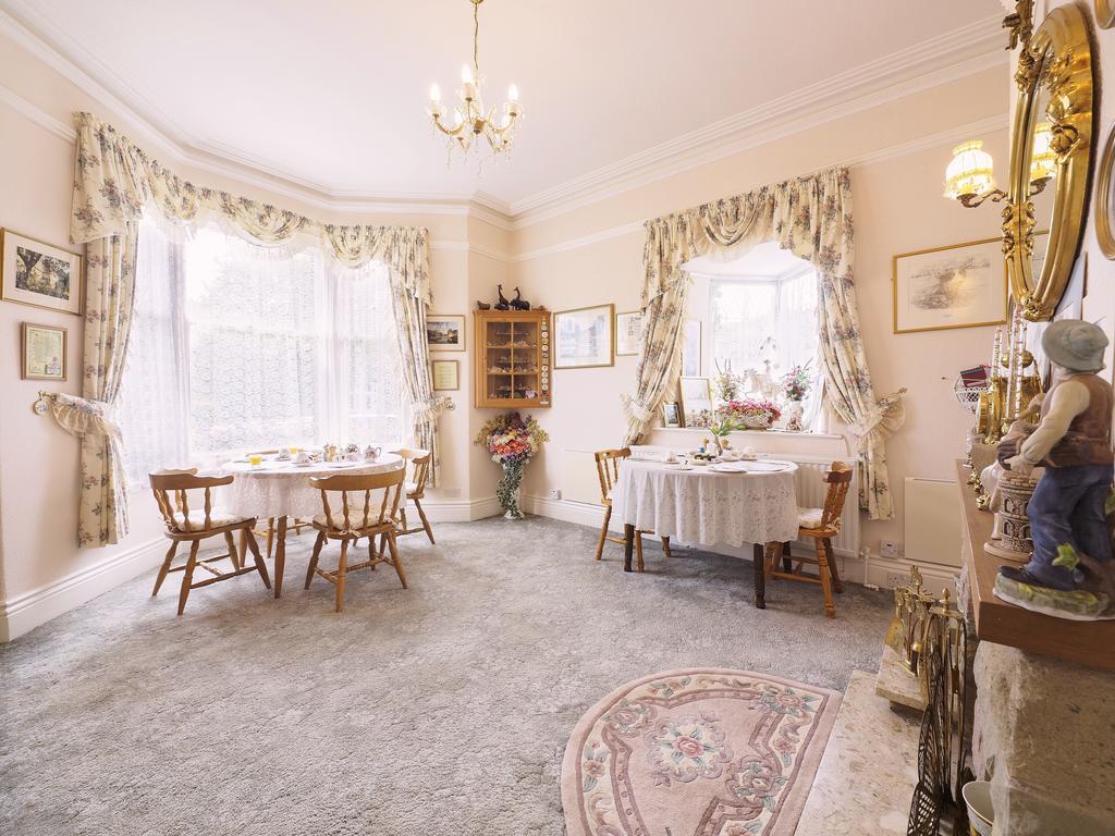 Braemar Guest House Buxton  Ngoại thất bức ảnh